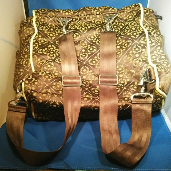 PETUNIA PICKLE BOTTOM DIAPER BAG - Picture 4 of 4